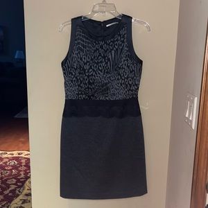 Tahari Anita Dress. Black and Grey (Size 6)